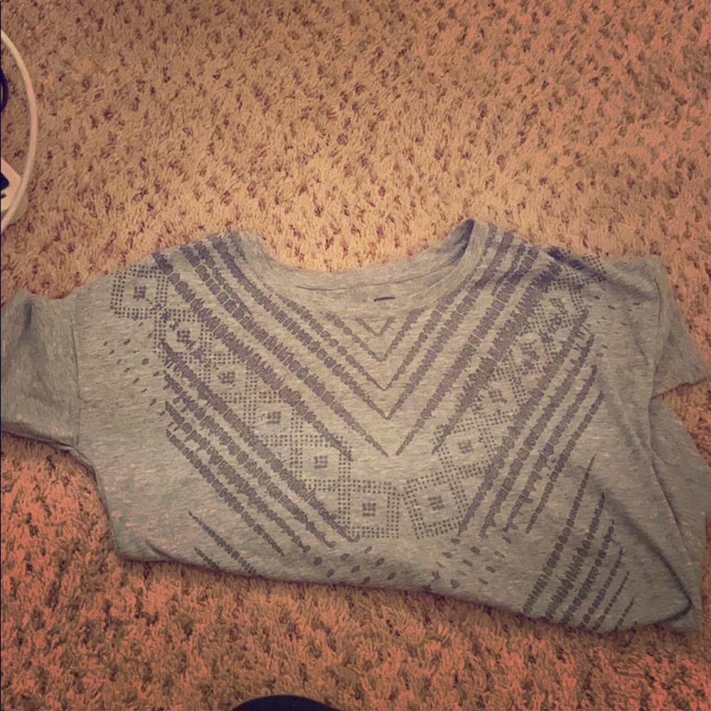 Decorated grey shirt